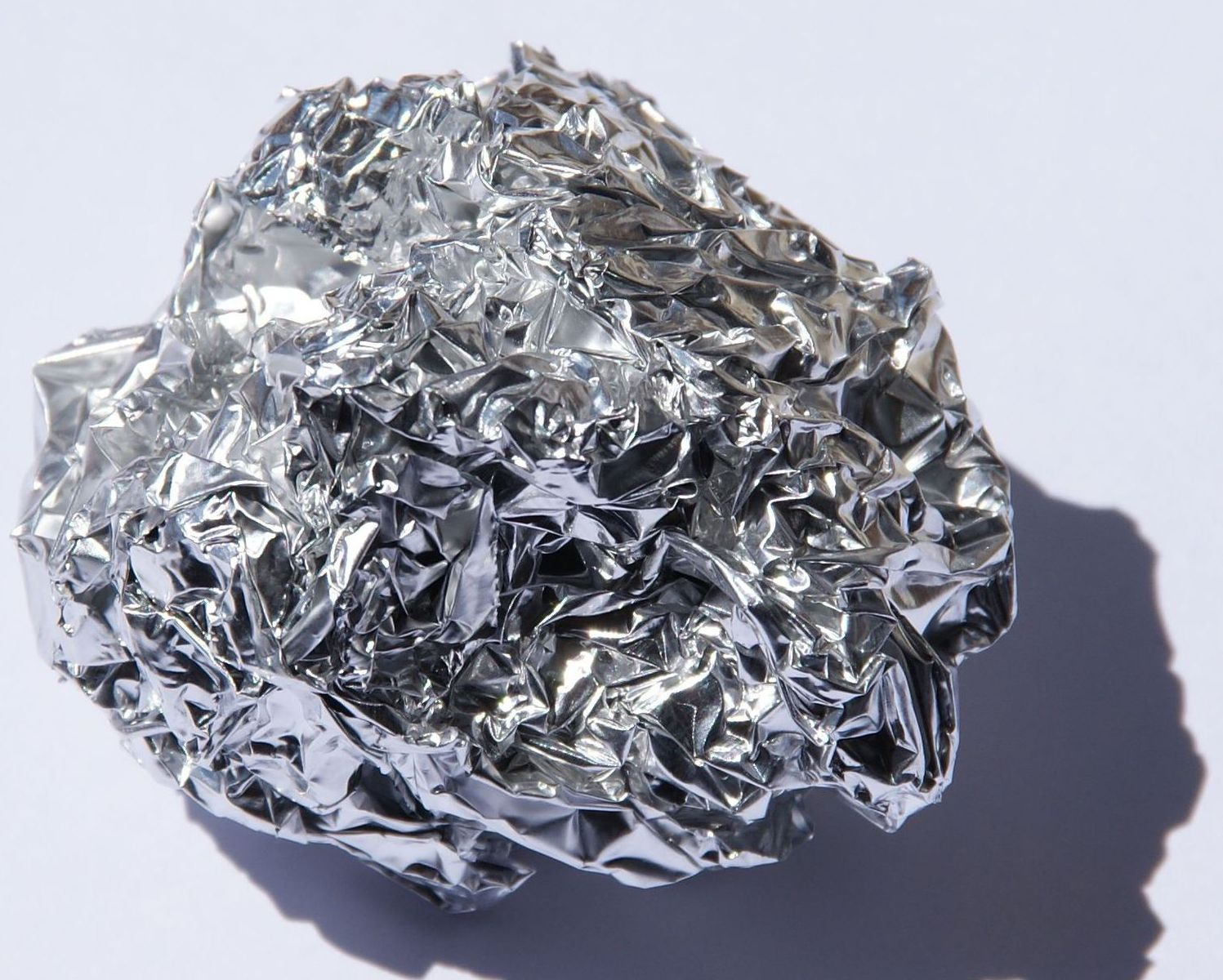 Доступное железо. Дюраль алюминий сплав. Алюминий хим элемент. Сплавы алюминий-медь-кремний. Алюминий a5n.